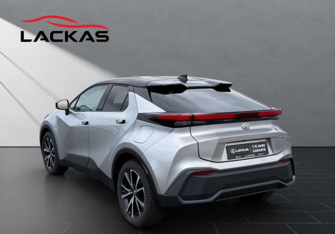 Toyota C-HR, 2025 3