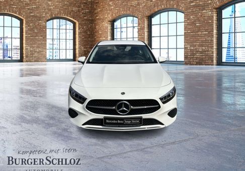 Mercedes-Benz A 200, 2025