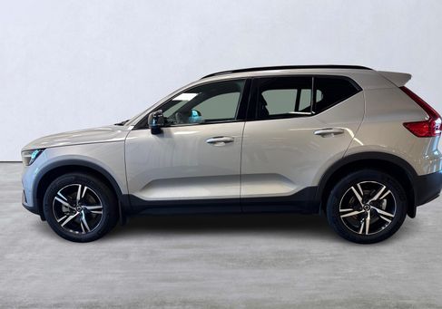 Volvo XC40, 2025 2