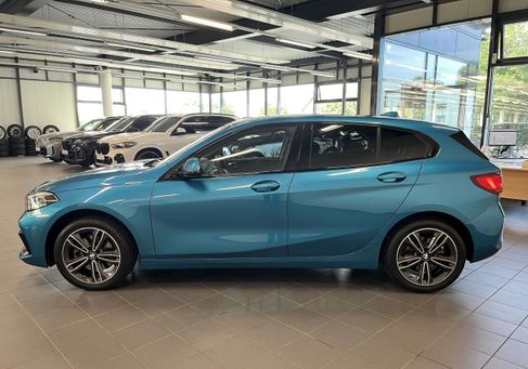 BMW 118, 2023
