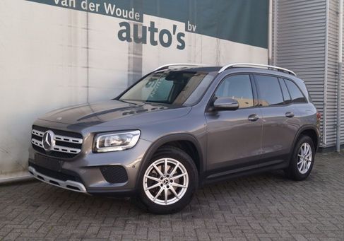 Mercedes-Benz GLB 180, 2021