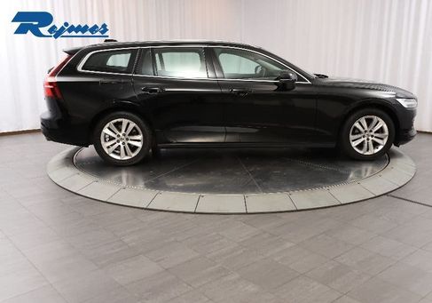 Volvo V60, 2020 3