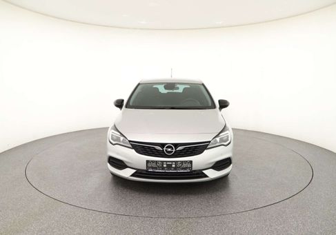 Opel Astra, 2021