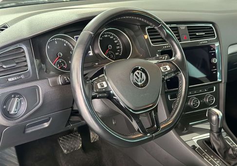 Volkswagen Golf, 2019 3