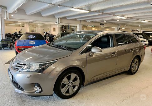 Toyota Avensis, 2014