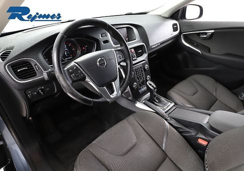 Volvo V40 Cross Country, 2019