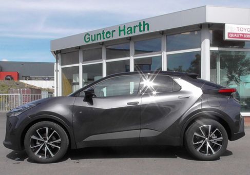 Toyota C-HR, 2025 2