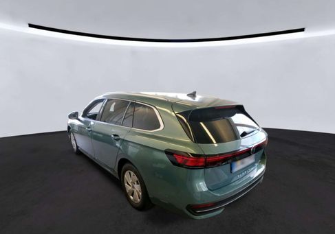 Volkswagen Passat Variant, 2024 3