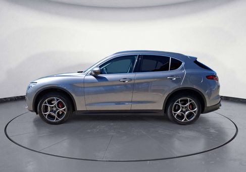Alfa Romeo Stelvio, 2018