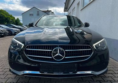 Mercedes-Benz E 300, 2021