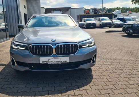 BMW 530, 2020