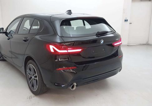 BMW 118, 2023