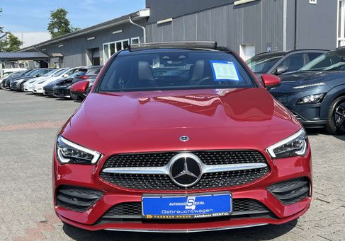 Mercedes-Benz CLA 250, 2022