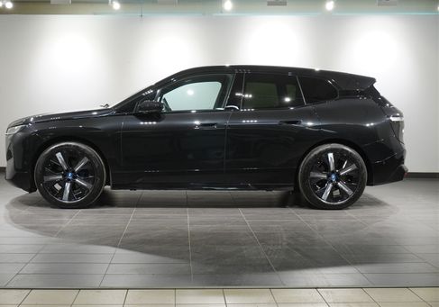 BMW iX, 2022
