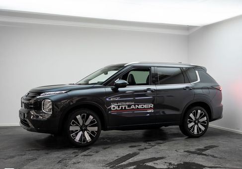 Mitsubishi, 2025