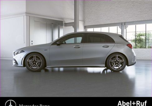 Mercedes-Benz A 250, 2021
