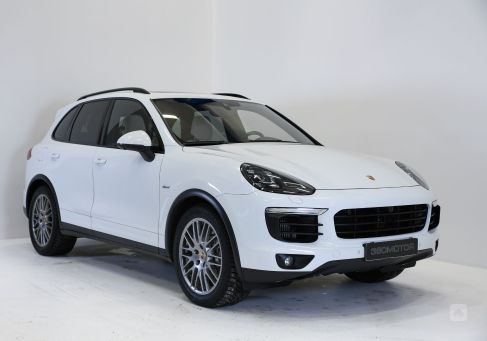 Porsche Cayenne, 2016