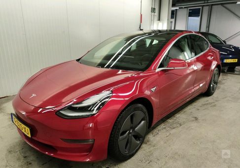 Tesla Model 3, 2019