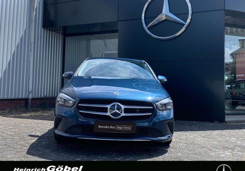 Mercedes-Benz B 180, 2021