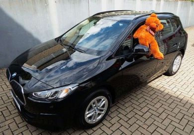 BMW 216, 2025