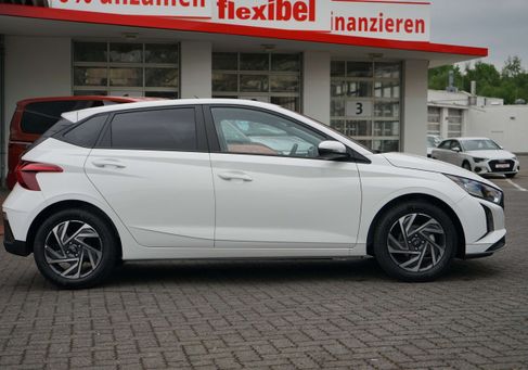 Hyundai i20, 2025 3