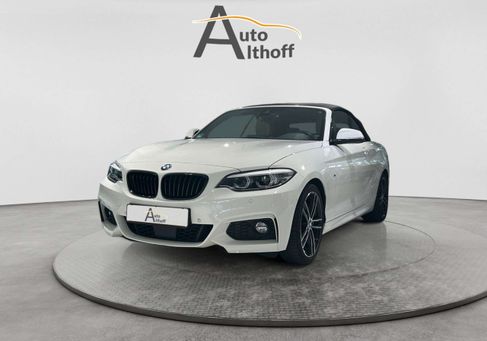 BMW 220, 2021 3