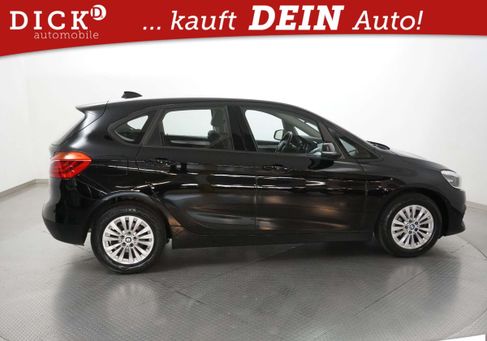 BMW 218, 2022 2
