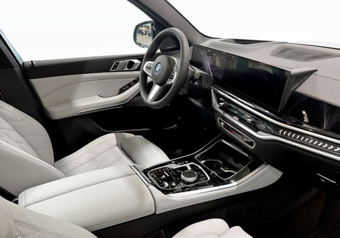 BMW X5, 2025