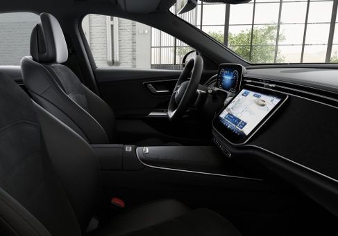 Mercedes-Benz E 300, 2026 2