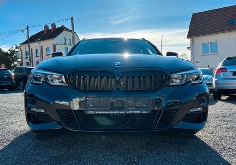 BMW 330, 2020