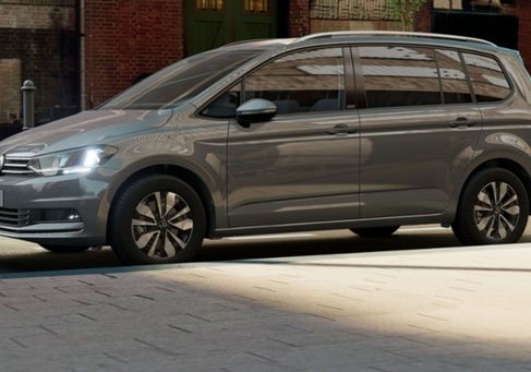 Volkswagen Touran, 2025 3