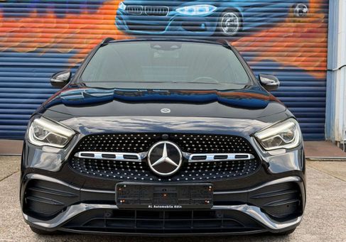 Mercedes-Benz GLA 180, 2021