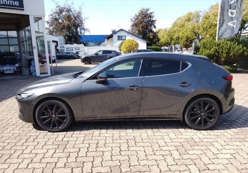 Mazda 3, 2025 2
