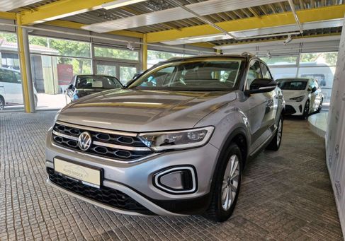 Volkswagen T-Roc, 2023