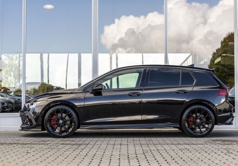 Volkswagen Golf, 2021 3