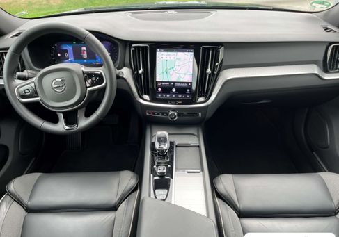 Volvo V60, 2023