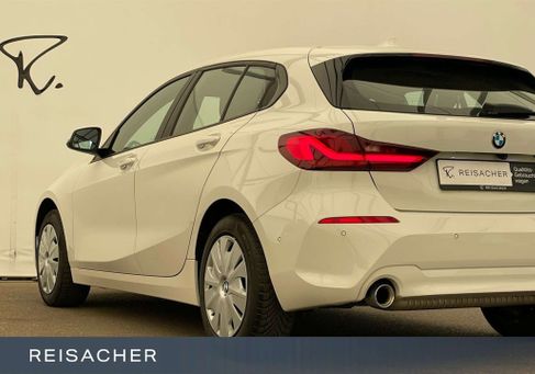BMW 118, 2023