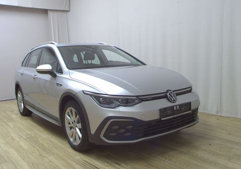 Volkswagen Golf, 2022 3