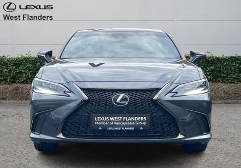 Lexus ES, 2025