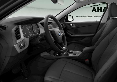 BMW 120, 2020