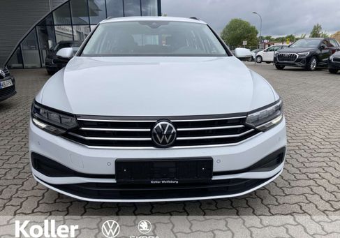 Volkswagen Passat, 2023