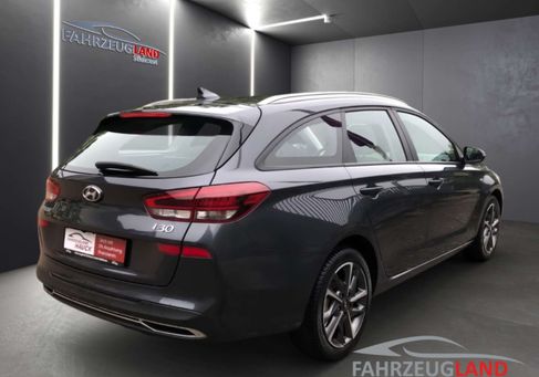 Hyundai i30, 2023 3