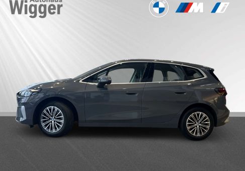 BMW 218, 2022 2