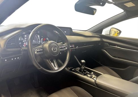 Mazda 3, 2023