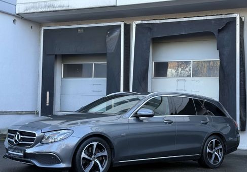 Mercedes-Benz E 220, 2019