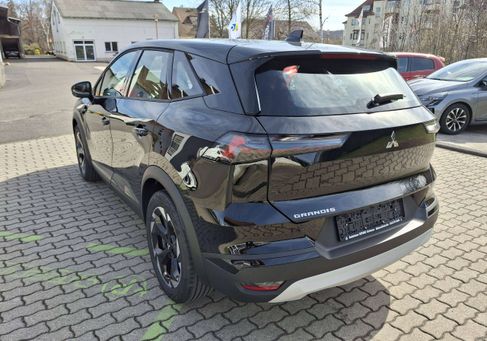 Mitsubishi Grandis, 2026