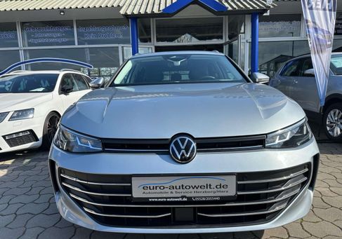 Volkswagen Passat Variant, 2024