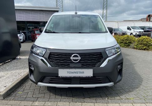 Nissan Townstar, 2025