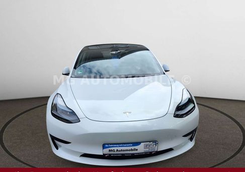 Tesla Model 3, 2023 3