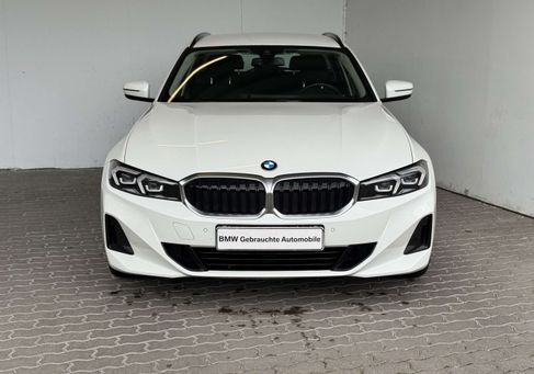 BMW 318, 2023